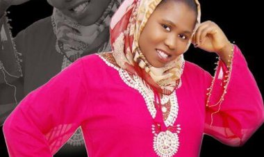 Rashin Hadin kai ne matsalar Mawakan Hausa-----Mawakiya Murja Baba