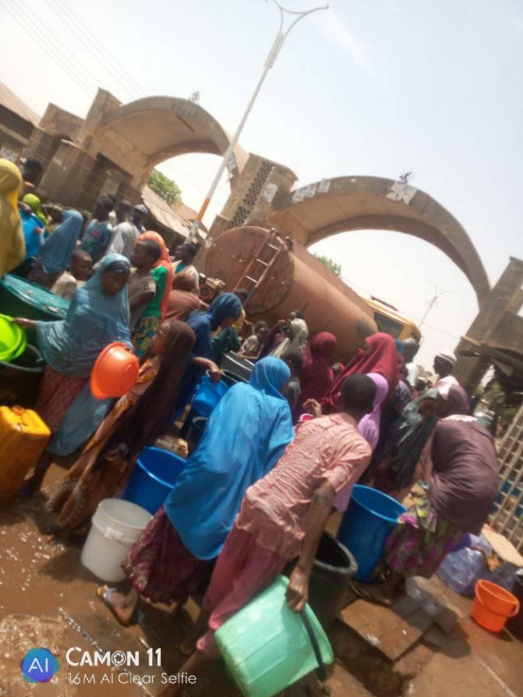 Rigima ta kaure tsakanin mata da mijin da ya nemi  ta yi masa sabon aure kafin ya sake ta