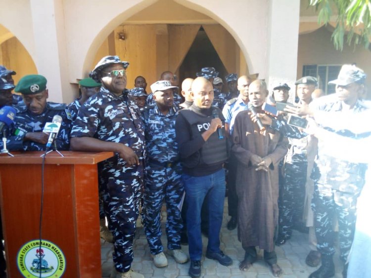 ‘Yan Sanda Sun Kashe ‘Yan Bindiga Biyu A Zamfara