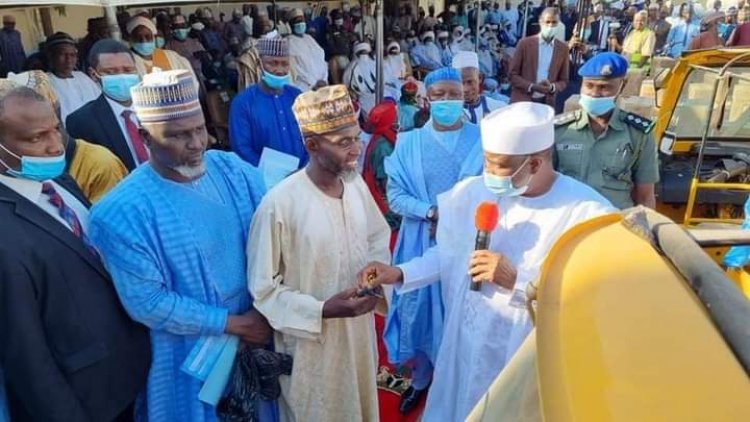 Mutane Da Dama Sun Amfana Da Tallafin Dan Majalisar Tarayya Hon. Abdullahi Balarabe Salame