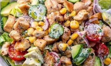                ENGLISH CUCUMBER SALAD