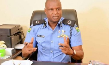 Bayani Kan Yadda Hukumar Hana Sha Da Safarar Miyagun Ƙwayoyi Suka Kama Abba Kyari