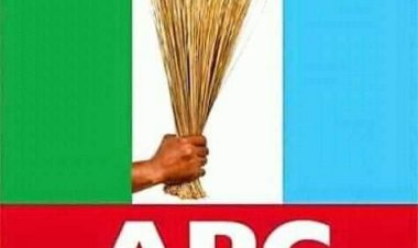 Ƴan majalisar 3 sun fice daga PDP zuwa APC a Kaduna 