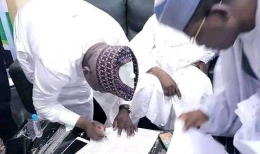 2023: Yari Calls On Women To Come And Collect Their Voters Card