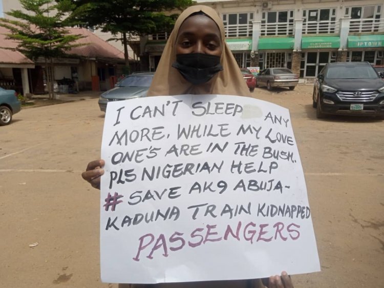 Kaduna -Abuja Train Attacked:Female Victims Lead Protest ,Insist On The Released 50 In Captivity