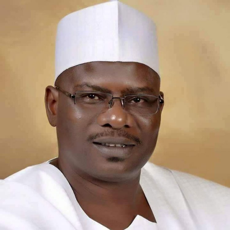 Mahaifin Sanata Ndume; Alhaji Buba Ali ya rasu