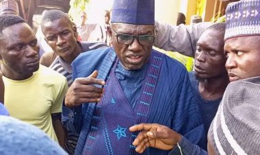 Ambaliyar Ruwa: Dan Majalisar Wakilai Ya Ziyarci Al'ummar Mazabarsa a Yobe