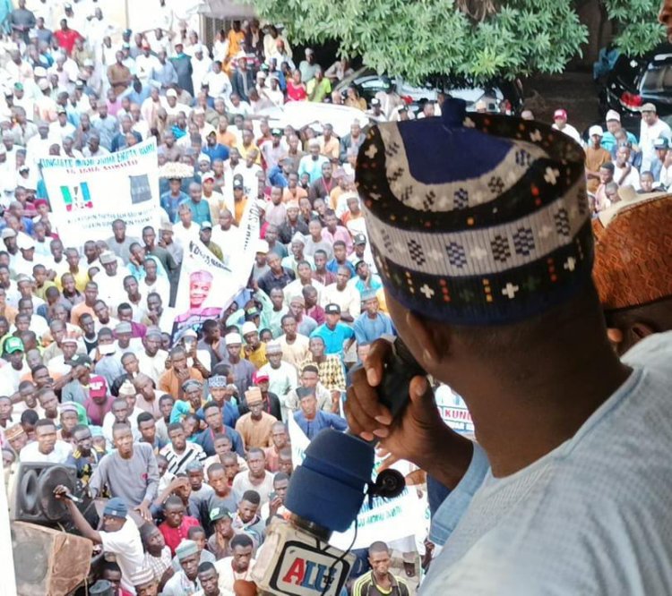 Tafiyar Mu Ta Girmama Mutanen Sakkwato Da Samar Musu Cigaba Ce---Sanata Wamakko