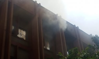 Fire gutted federal secretariat Dutse, department of NOUN