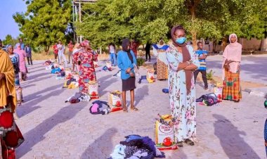 Bikin Kirsimeti: Gwamna Buni Ya tallafa wa Kiristoci 500 da kayan abinci a Yobe 