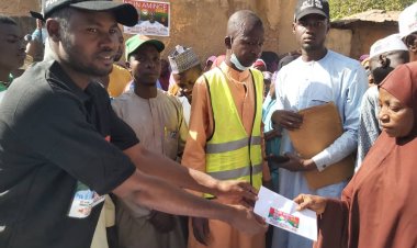 Matashi Honarabul  Mansur Bello Achida Ya Tallafawa Mata Da Matasa 120 A  Yankinsa