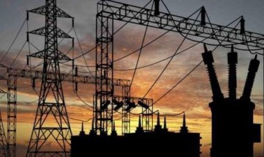 Zargin karkatar da kuɗaɗe: Tsohon ministan lantarki ya faɗi a kotu