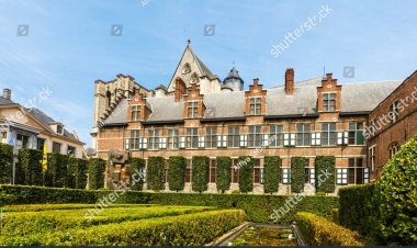 Financial Accounting Advisory Services (FAAS) Associate at Ernst & Young (EY) Earn up to $2,500/Month  Written by