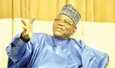 Tinubu da Buhari ba sa fadawa ƴan Najeriya gaskiya game da halin da kasa ke ciki, in ji Sule Lamido 