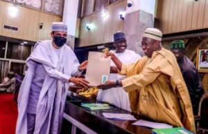 Uwargidan Ganduje Gwaggo ta nuna wanda zai gaji mijinta