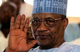 Tsohon Shugaban ƙasa IBB Jan Gwarzo ne——Gwamnan Neja