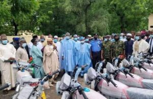 Tambuwal zai riƙa baiwa ‘yan banga alawus duk wata