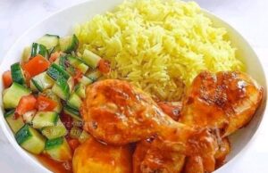 HOW TO MAKE A CHICKEN AND POTATOES STEW