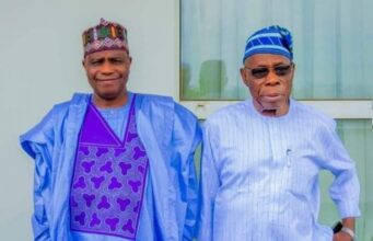 Tambuwal, Da Wasu Jiga-Jigan PDP Sun Lallaba Sun Gana da Obasanjo